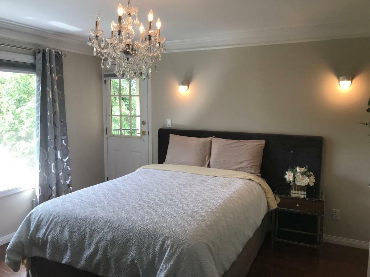 Bed & Breakfast Royalty 3*
